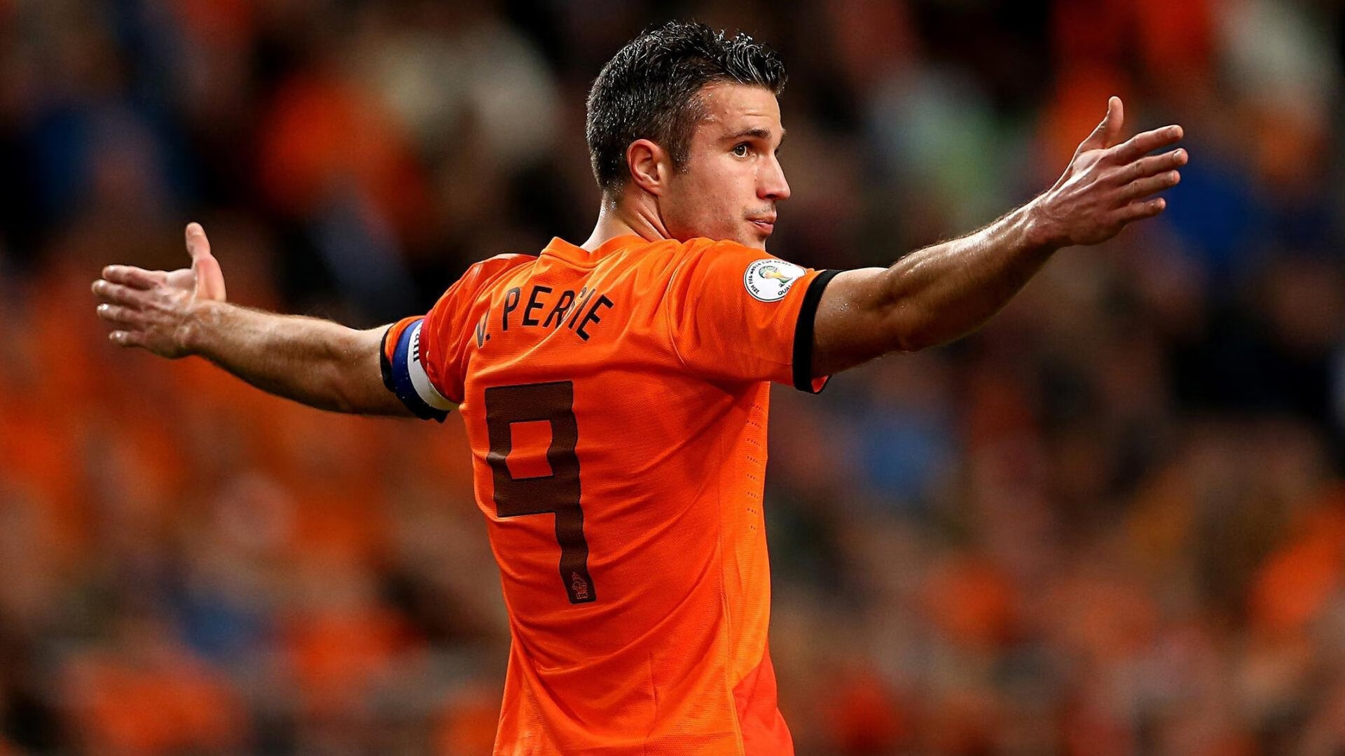 仰泳末段加速突尼斯选手抢占先机，仰泳bd